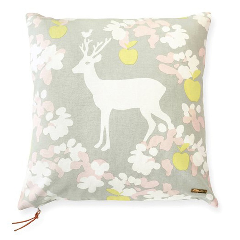 Majvillan Cushion Cover Apple Garden Grey