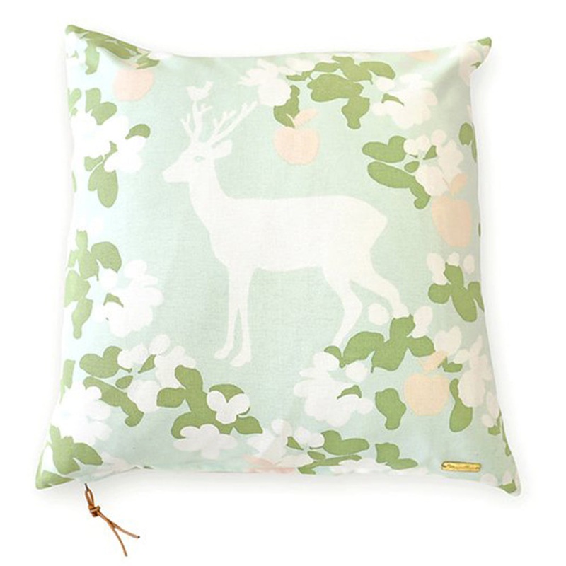 Majvillan Cushion Cover Apple Garden Turquoise