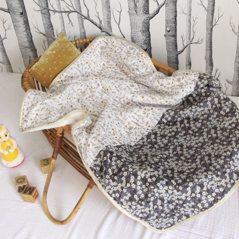 Barnab aime le caf Baby Blanket Camille