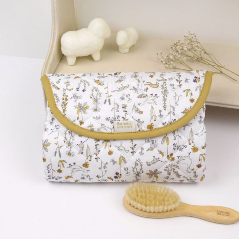 Barnab aime le caf Changing Pad Camille