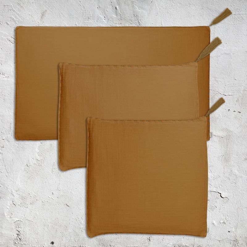 Numero 74 Cushion Cover Plain With Padding Cushion Gold