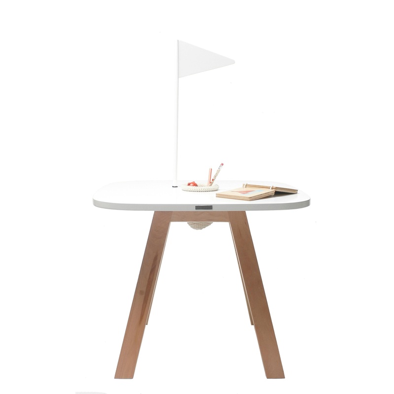 Krethaus Nido Flag Table