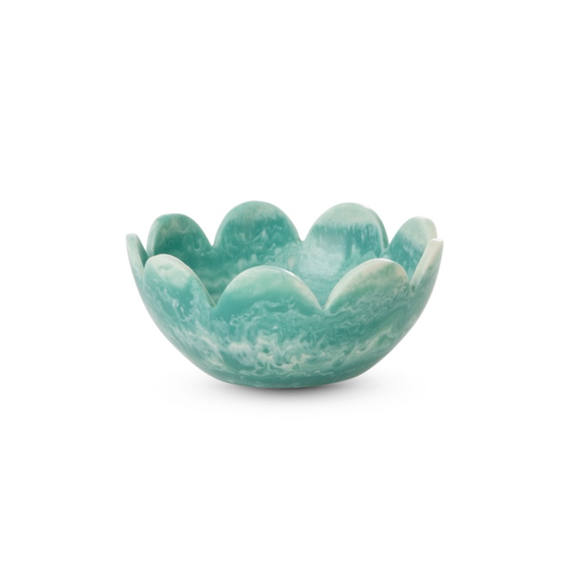 Rice DK Resin Bowl with Scallop Edges in Soft Green