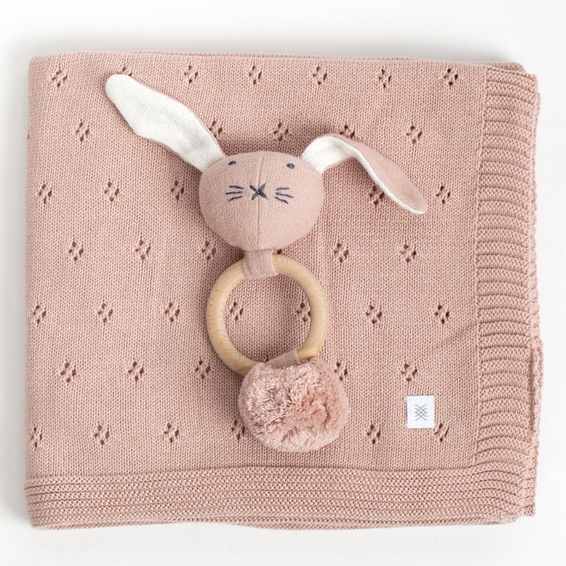 zestt Clover Knit Baby Gift Set Berry
