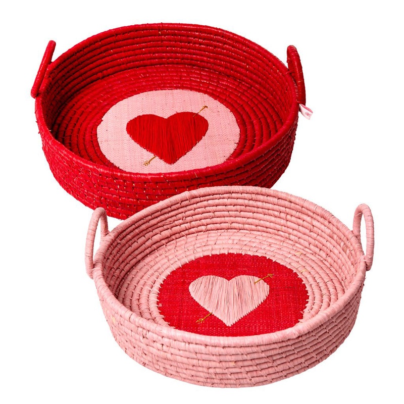Rice DK Raffia Round Bread Basket with Heart