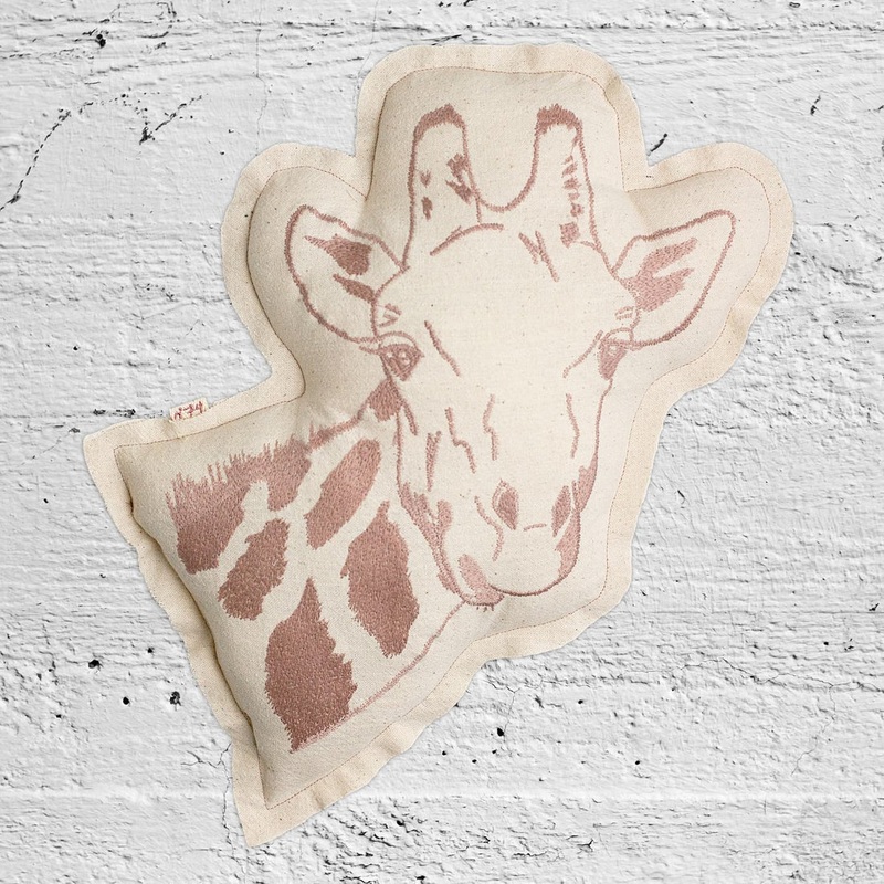 Numero 74 Animals Cushion Giraffe