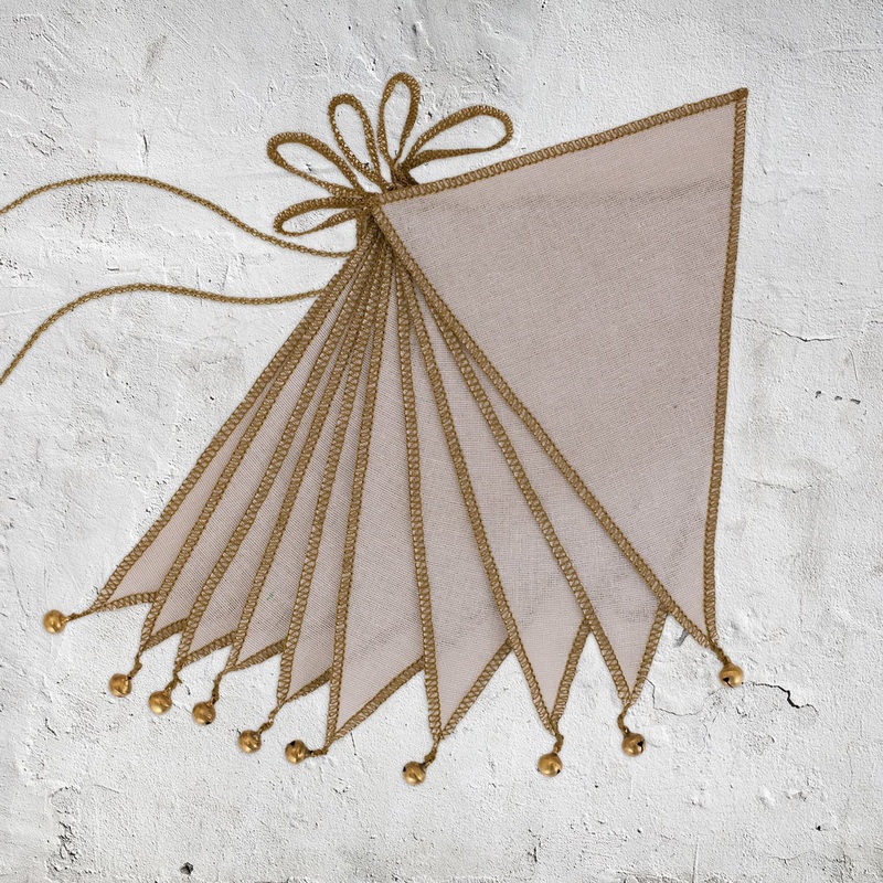 Numero 74 Bunting Garland Powder