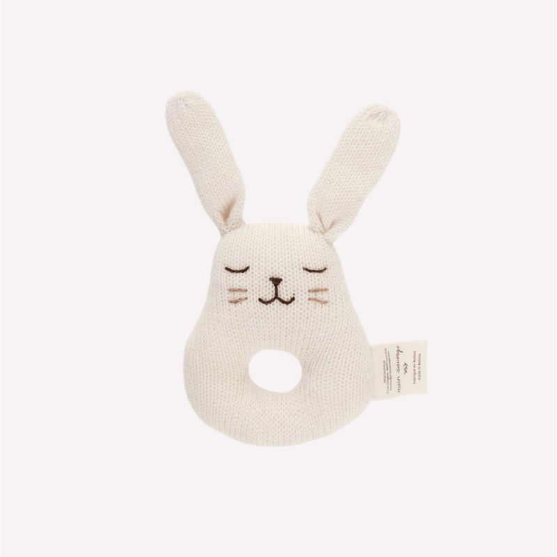 Main Sauvage Rattle - Bunny- Ecru