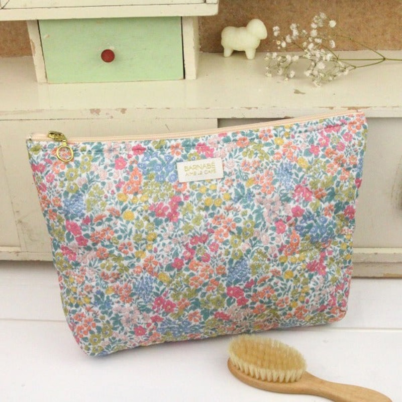 Barnabe aime le caf Toilet Bag Carlotta