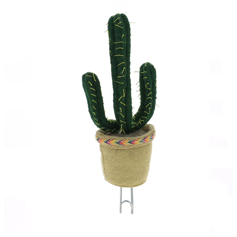Fiona Walker England DK Green Cactus Hook
