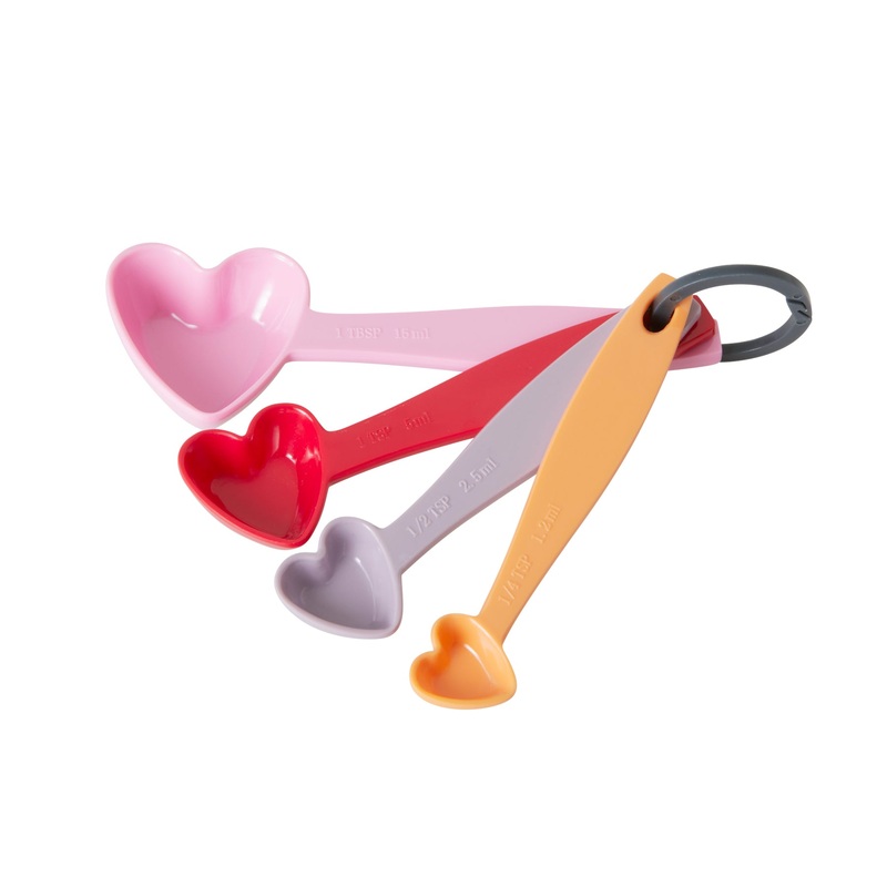 Rice DK Melamine Measuring Spoons in Heart Shape - Set of 4