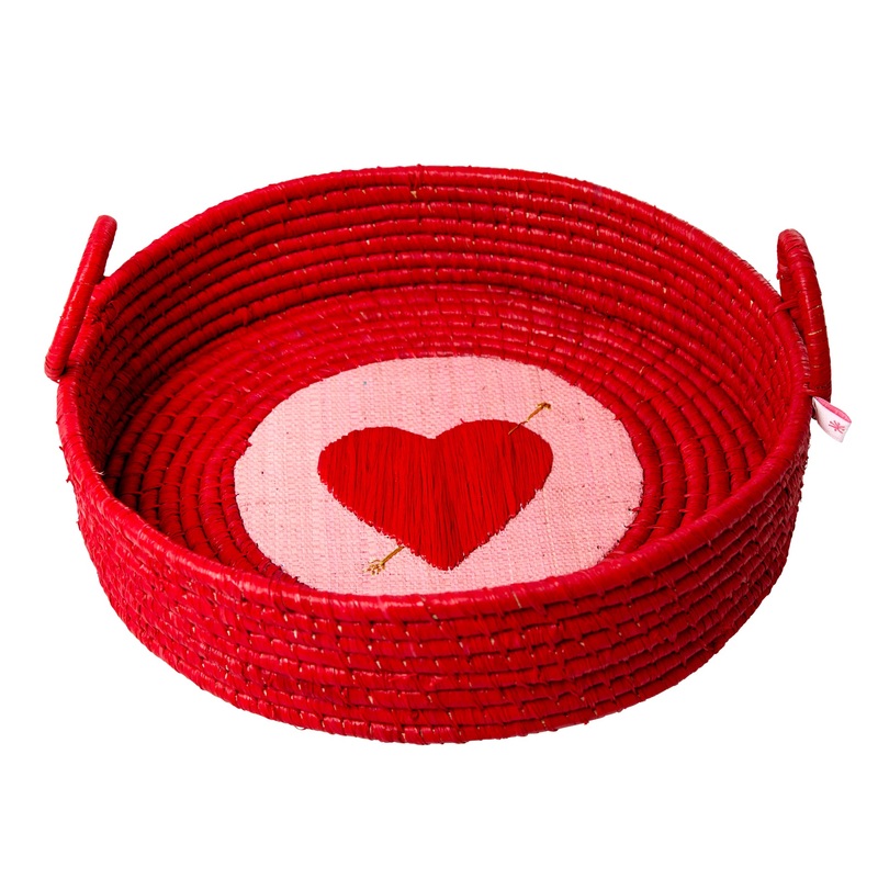 Rice DK Raffia Round Bread Basket with Heart - Red