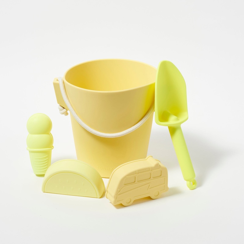 SUNNYLiFE Silicone Bucket & Spade Set Citrus