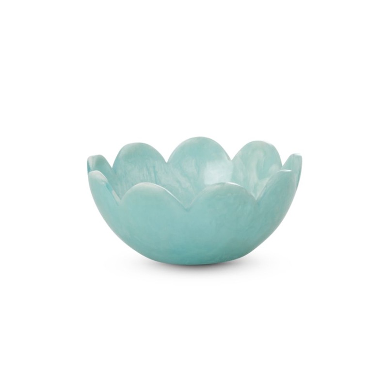 Rice DK Resin Bowl with Scallop Edges in Mint