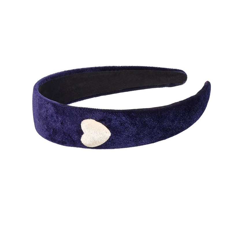 Souza Tiara Cailin D. Blue
