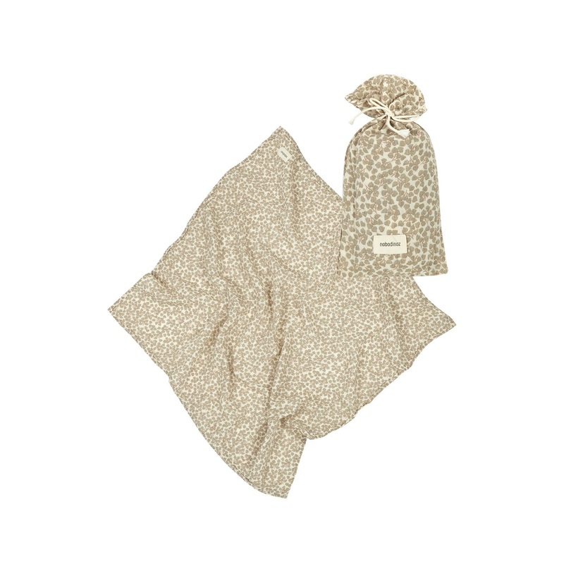 nobodinoz Wabi Sabi Birth Gift Swaddle Light Green Yumiko