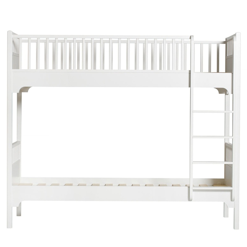 Oliver Furniture Seaside Bunk Bed with Vertical Ladder