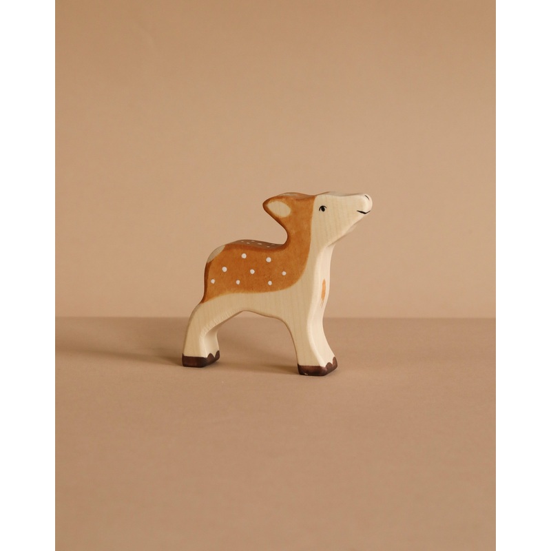 Holztiger Fawn
