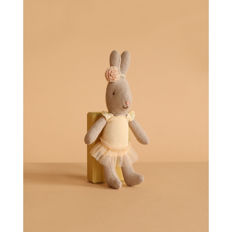 Maileg Rabbit, Micro - Ballet Suit And Skirt, Cream