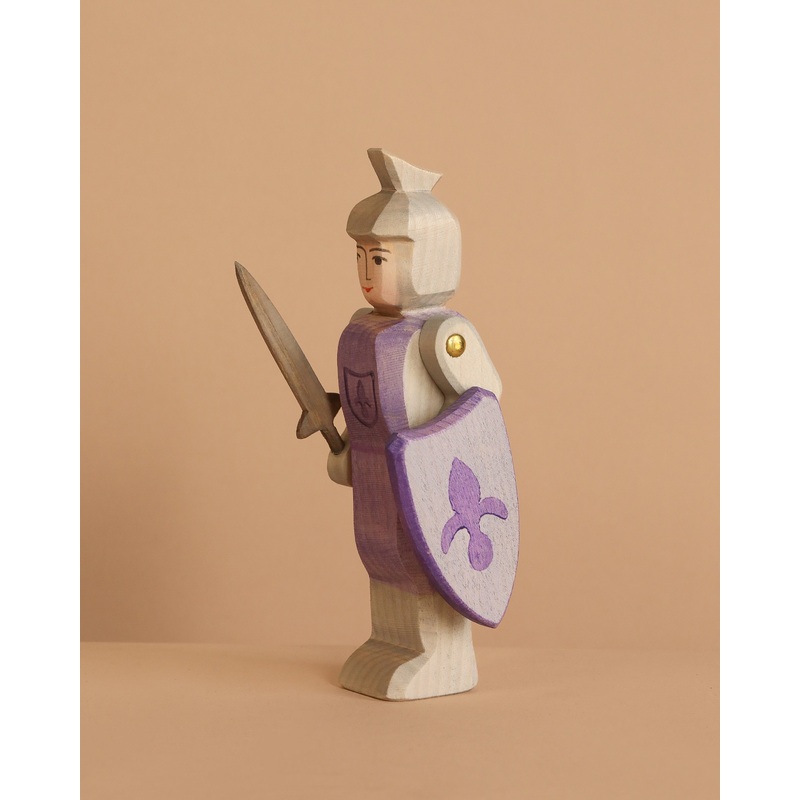 Ostheimer Blue Knight - Standing