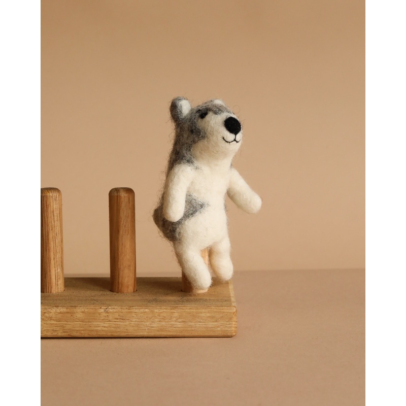 Felt Finger Puppet: Alaskan Husky Dog