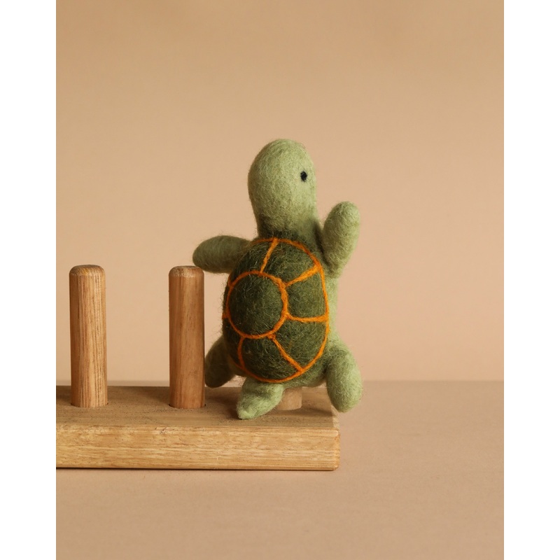 Turtle Finger Puppet