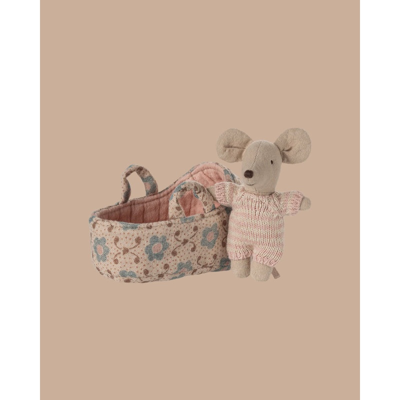 PRE-ORDER: Maileg Baby Mouse in Carry Cot - Rose (Estimated Ship Date: Late October)