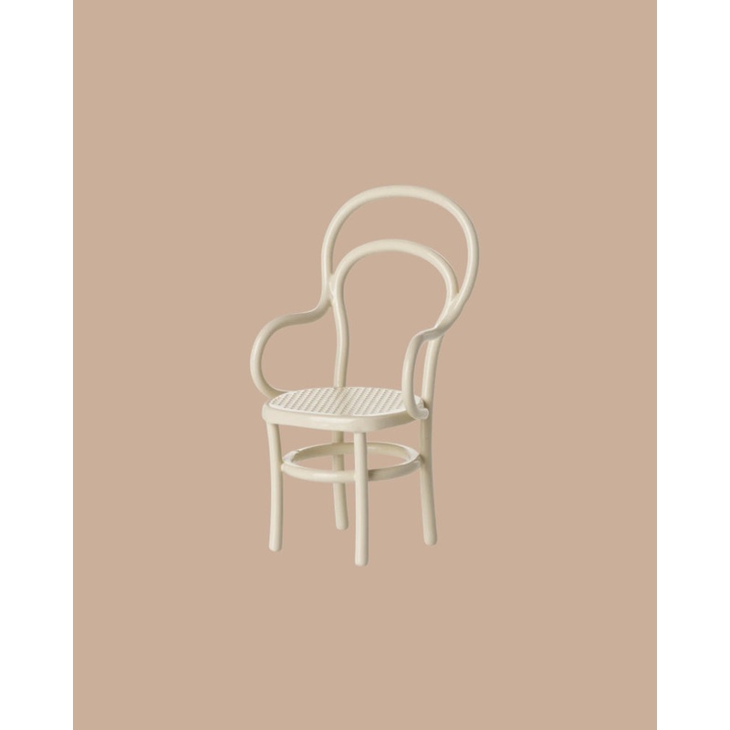 PRE-ORDER: Maileg Vintage Chair, Mouse Size - Off White (Estimated Ship Date: Late September)
