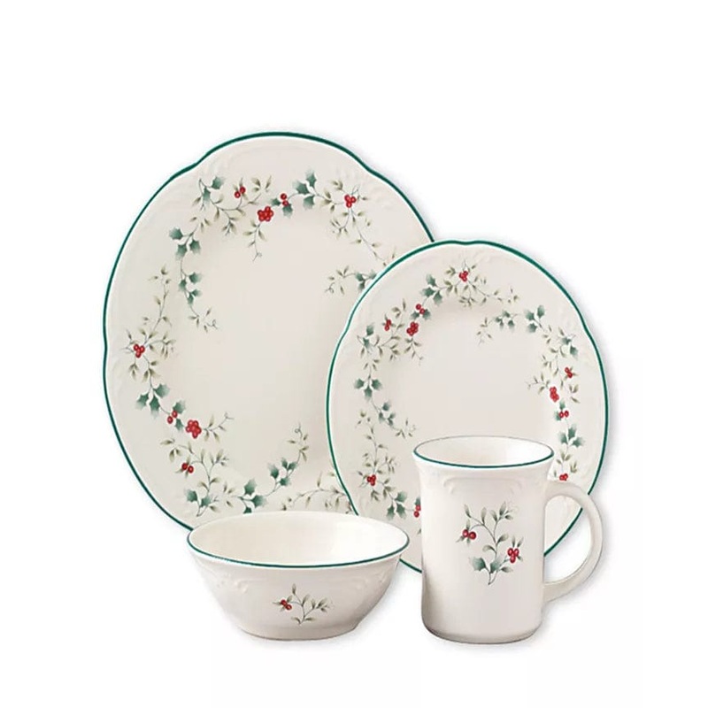 Pfaltzgraff Winterberry 16-Piece Dinnerware Set, Service for 4 Holiday Classic Collection