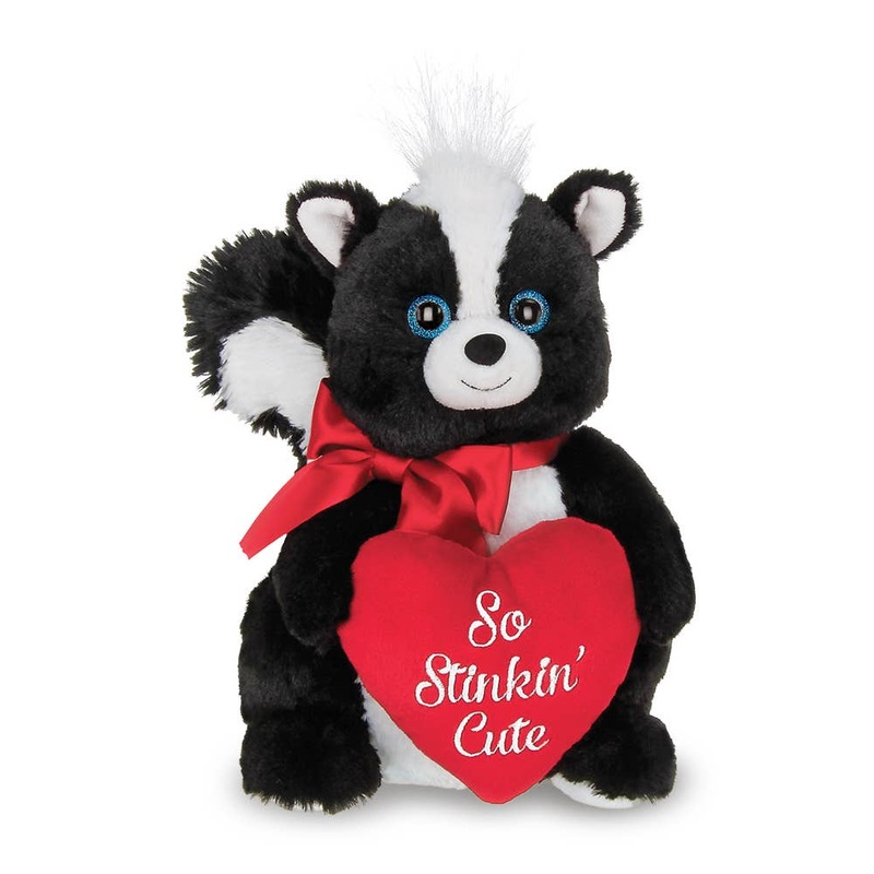 Romeo the Skunk-So Stinkin' Cute!
