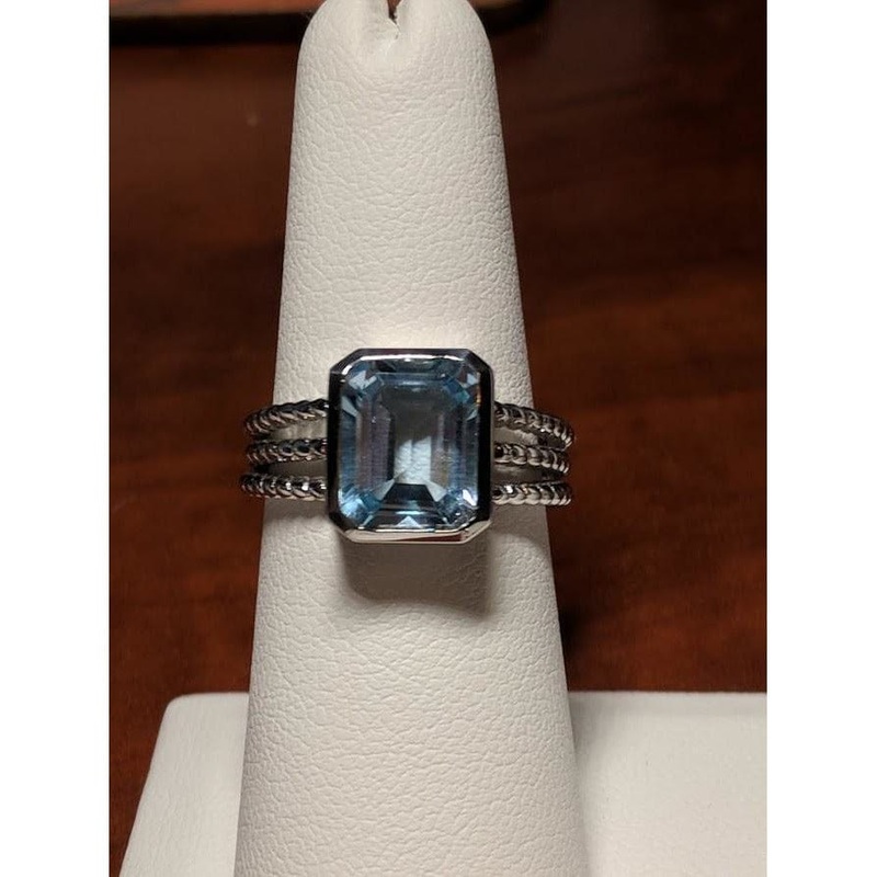 5ct Topaz or Amethyst Ring Three Rope Look Bands