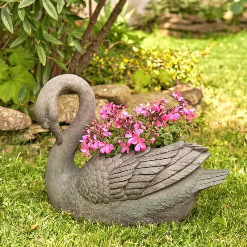 Magnesium Swan Planter