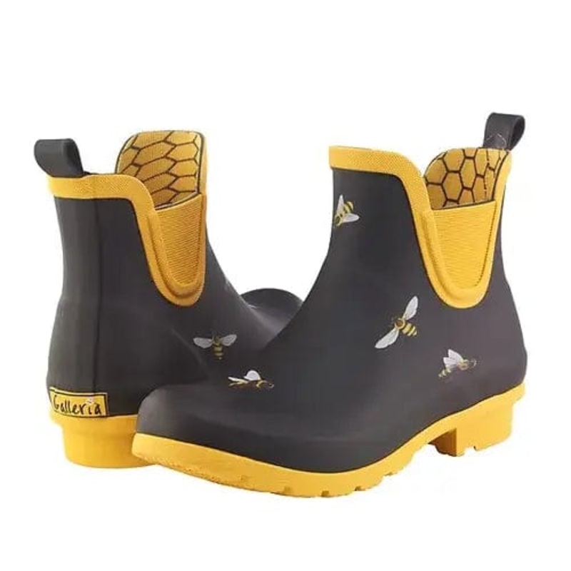 Galleria Enterprises - Black Bees Chelsea Rain Boot