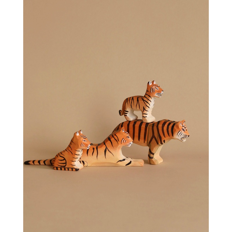 Bumbu Handmade Wooden Tiger Set