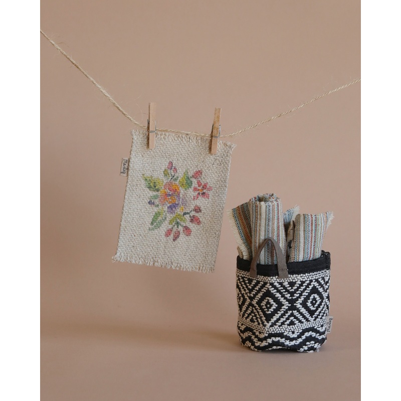 Maileg Flower Rug, Small