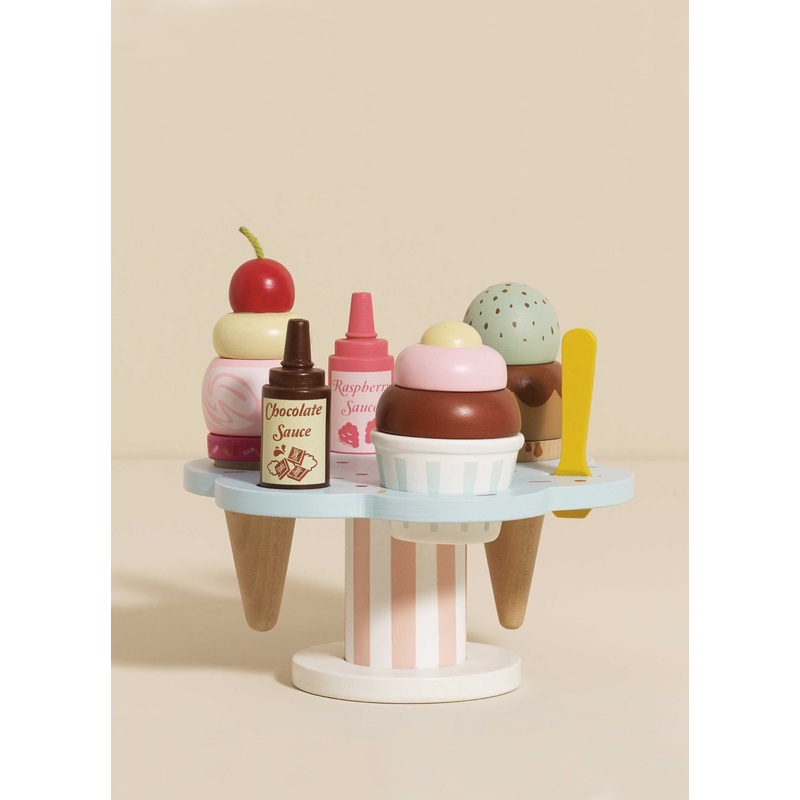 Wooden Ice Cream Stand & Toppings (ships in one week)