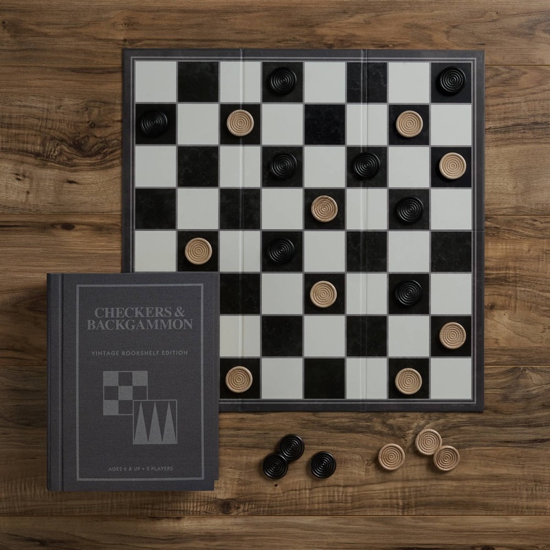 Board Game: Checkers & Backgammon Vintage Bookshelf Edition