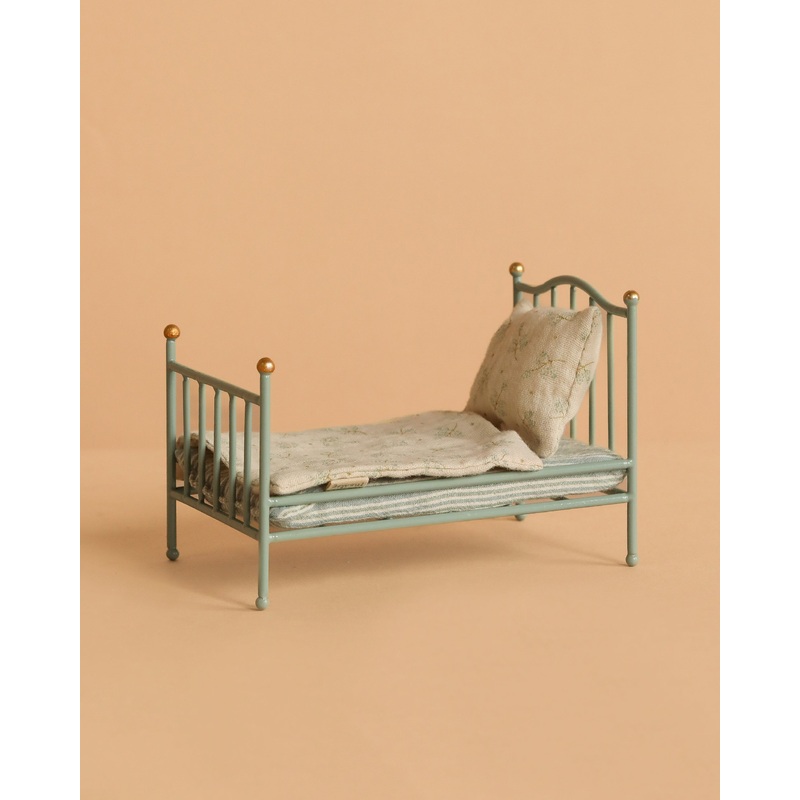 Maileg Vintage Bed, Mouse