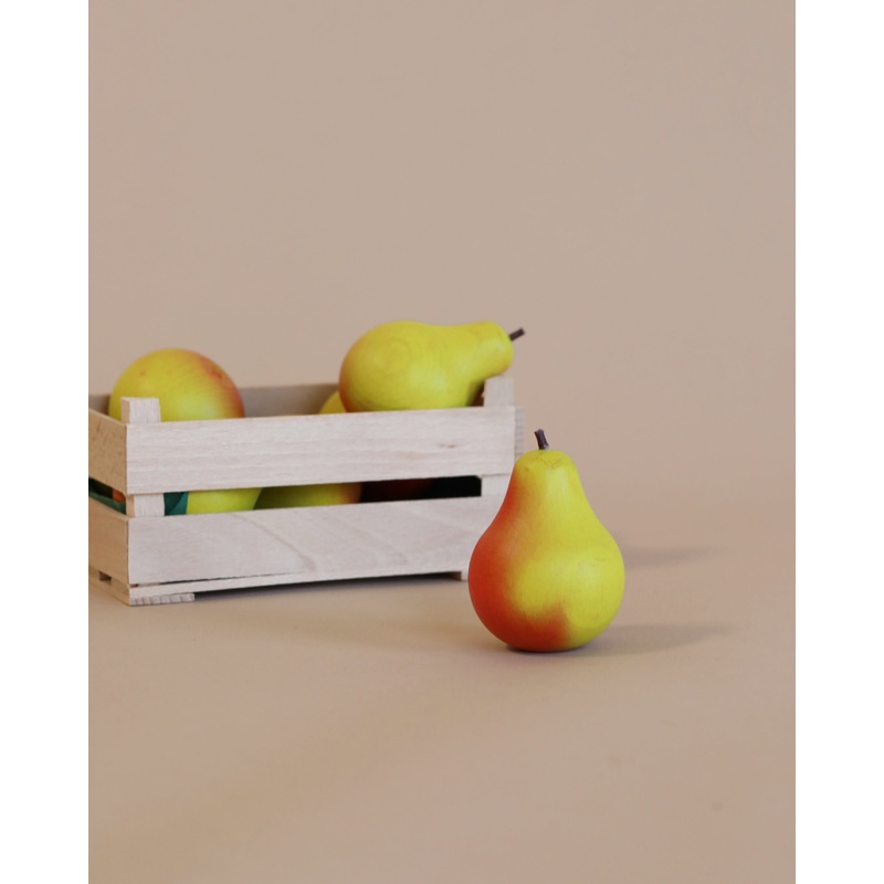 Erzi Pear Green-Red Pretend Food