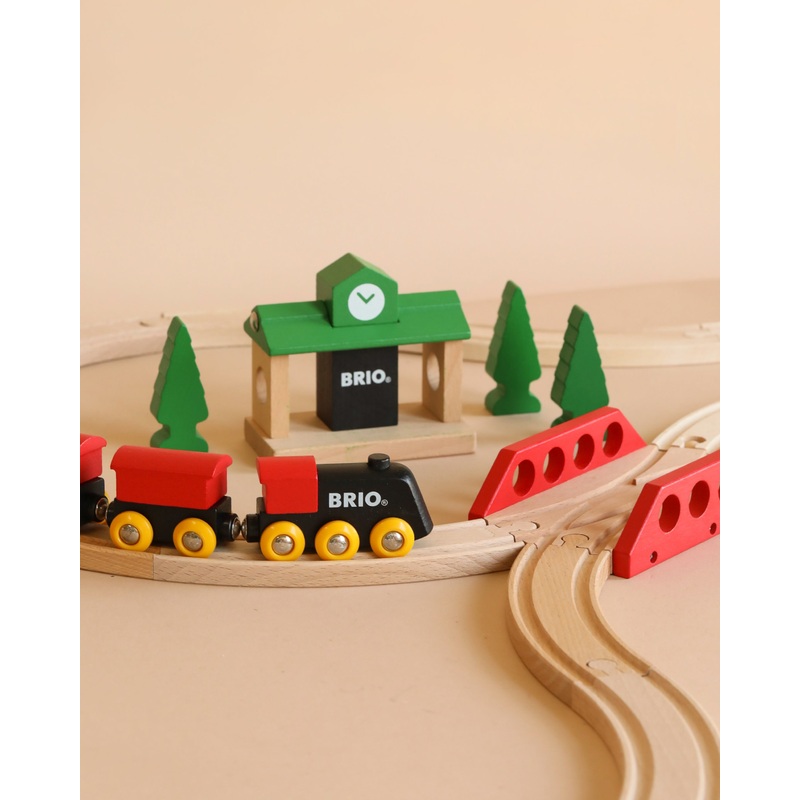 BRIO World Train Set Classic Figure 8 Set